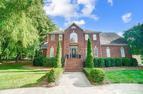 3016 Corner Stone Dr, Weddington, NC 28104