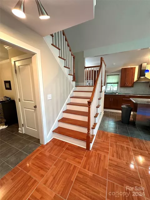 Entry Way - 1260 E Ridge Rd, Salisbury, NC 28144 photo 1 of 1
