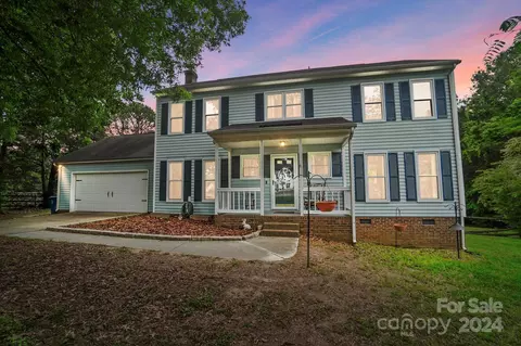8509 Lethe Ln, Harrisburg, NC 28075