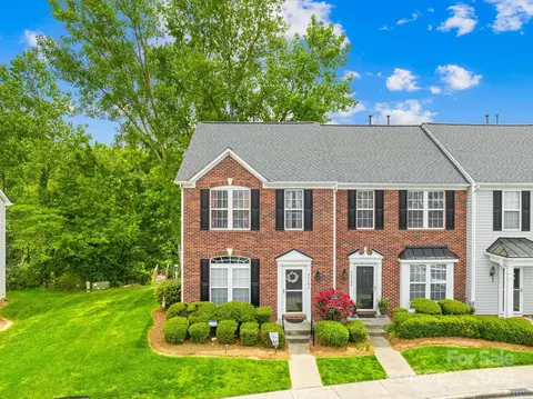 3029 Misty Harbor A Cir #A, Cramerton, NC 28032
