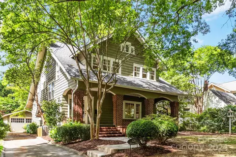 526 Hermitage Ct, Charlotte, NC 28207