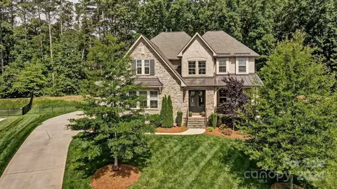 212 Rainbow Falls Ln, Weddington, NC 28104