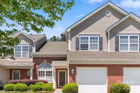 2317 Calabassas Ln, Matthews, NC 28105