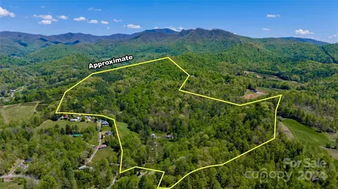 94 Burleson Rd, Bakersville, NC 28705