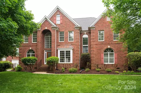 12673 Lindrick Ln, Charlotte, NC 28277