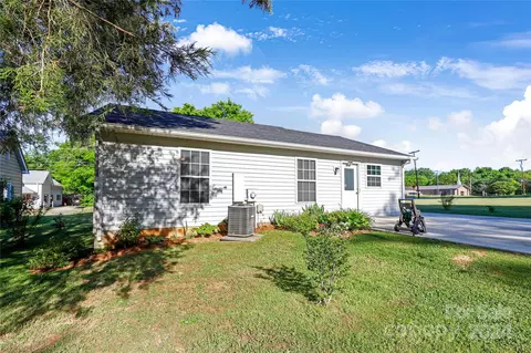 Exterior - 1002 3rd St, Spencer, NC 28159 photo 1 of 1