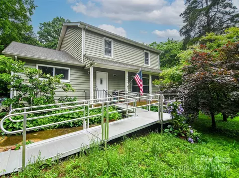 3400 Arrow Ln, Charlotte, NC 28227