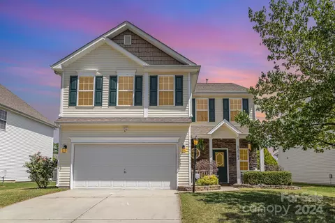 12723 Settlers Path Ln, Charlotte, NC 28278