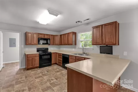 Kitchen - 3022 Georgetown Rd, Lancaster, SC 29720 photo 1 of 1