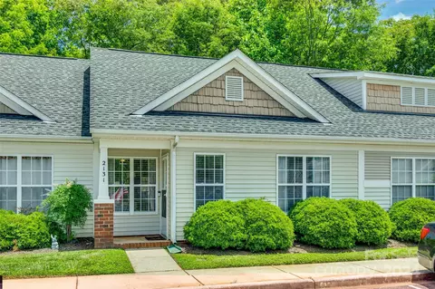 2131 Pavillion Ct, Rock Hill, SC 29732