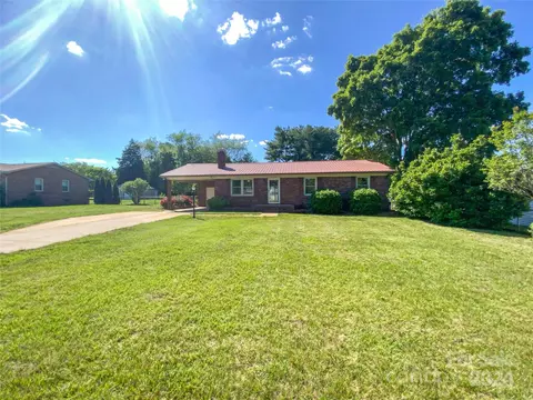 5820 Southern Ln, Salisbury, NC 28147