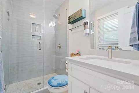 Bath - 101 Florence Dr, Monroe, NC 28110 photo 1 of 2