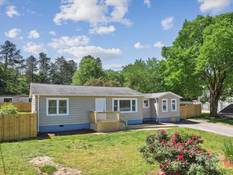 1149 Hensley Rd, Fort Mill, SC 29715