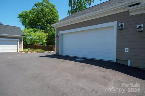 123 E Pine St, Lincolnton, NC 28092 photo 36