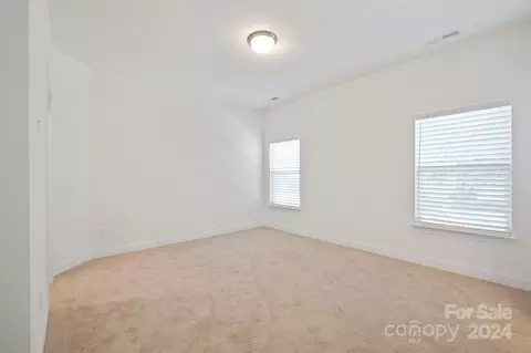 123 E Pine St, Lincolnton, NC 28092 photo 25