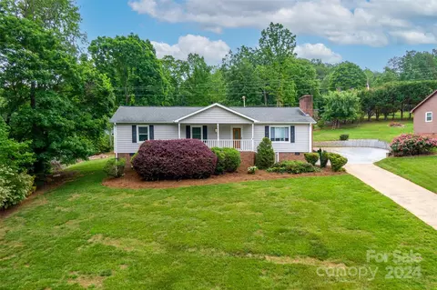 5449 Lewis Rd, Gastonia, NC 28052