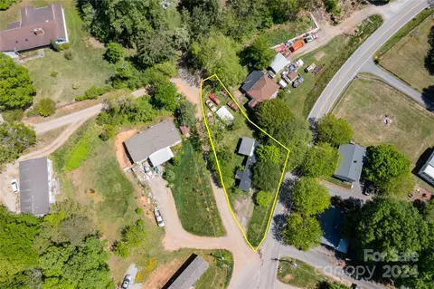 459 Onteora Blvd, Asheville, NC 28803