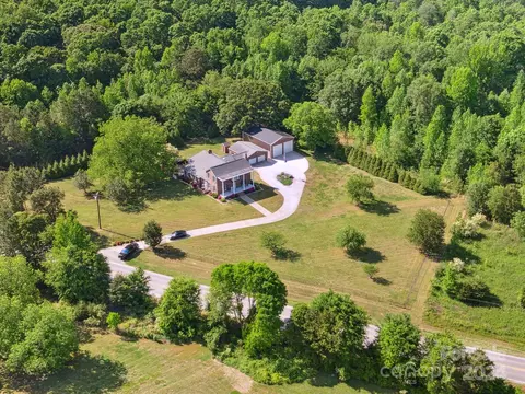 5870 E Highway 55 Hwy, Clover, SC 29710 photo 3