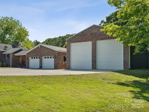 5870 E Highway 55 Hwy, Clover, SC 29710 photo 37
