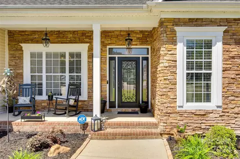 213 Clear Spring Ct, Fort Mill, SC 29708 photo 2
