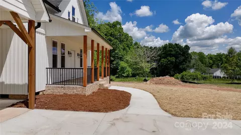 144 Kinney Ave, Denton, NC 27239 photo 9