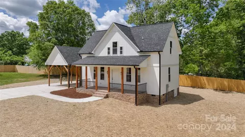 144 Kinney Ave, Denton, NC 27239 photo 5