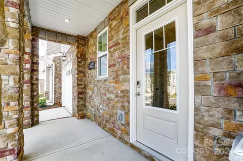 Exterior - 14837 Tamarack Dr, Charlotte, NC 28278 photo 2 of 3
