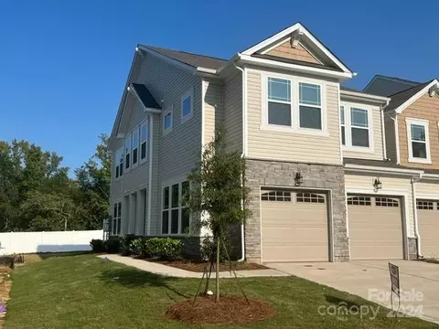 1648 Munstead Pl, Indian Land, SC 29707