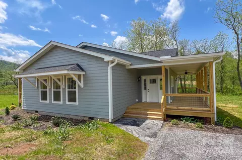 133 Ridge View 20 Dr #20, Clyde, NC 28721