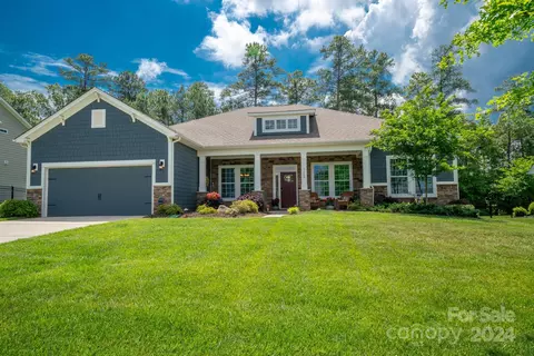 7640 Lazy Hollow Ln, Denver, NC 28037