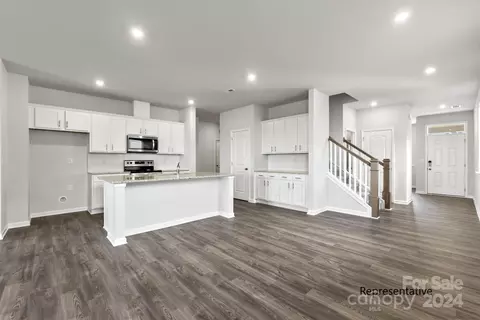 2226 Blue Sky Meadows Dr, Monroe, NC 28110 photo 4