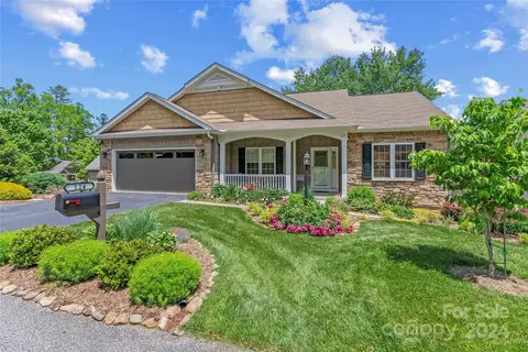 124 Old Pasture Lo 42 Way #LO 42, Hendersonville, NC 28739