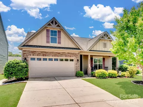 5032 Fenwick Ct, Lancaster, SC 29720