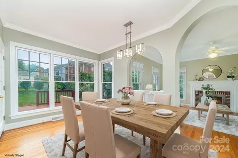 7209 Prescott Pond Ln, Charlotte, NC 28270