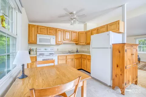 Kitchen - 30 Willow Dr, Brevard, NC 28712 photo 1 of 1