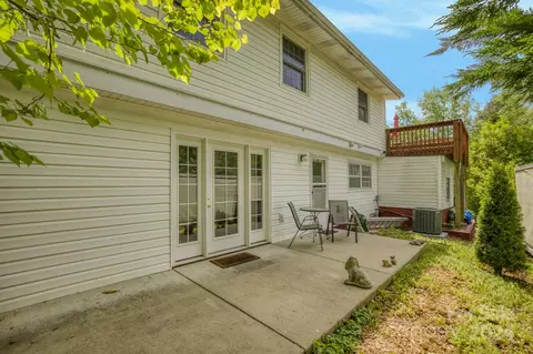 Other - 30 Willow Dr, Brevard, NC 28712 photo 10 of 12