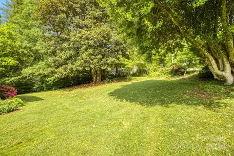 Exterior - 30 Willow Dr, Brevard, NC 28712 photo 1 of 6