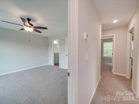Entry Way - 650 Morgan Rd, Albemarle, NC 28001 photo 3 of 3