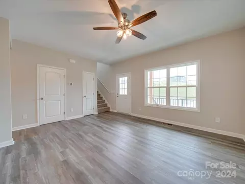 Living - 650 Morgan Rd, Albemarle, NC 28001 photo 3 of 7