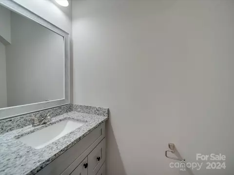 Bath - 650 Morgan Rd, Albemarle, NC 28001 photo 4 of 4