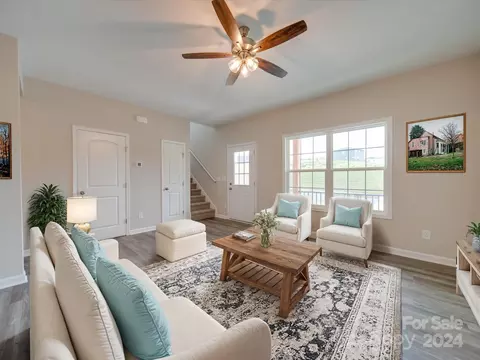 Living - 650 Morgan Rd, Albemarle, NC 28001 photo 6 of 7