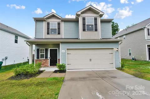 3213 Ainsley Woods Dr, Charlotte, NC 28214
