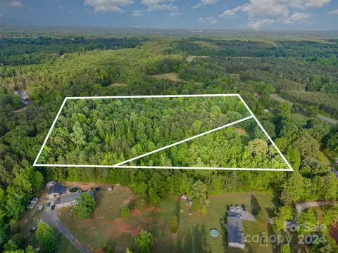 6720 Tuckaseegee Rd, Kannapolis, NC 28081