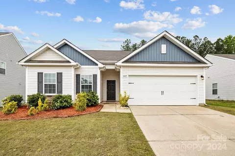2237 Lanza Dr, Charlotte, NC 28215