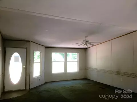265 Mckinley Rd, Roaring River, NC 28669 photo 2