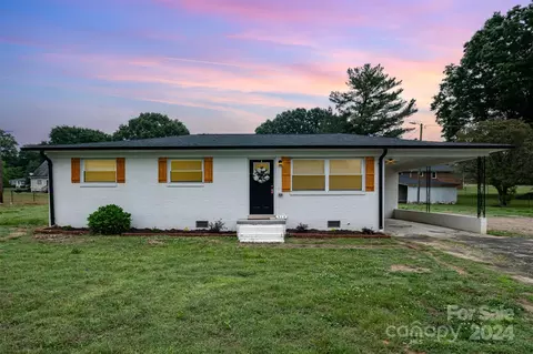 314 Gaddy St, Kannapolis, NC 28081