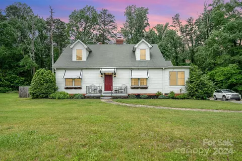 12050 Old Concord Rd, Rockwell, NC 28138