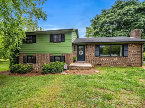 628 Terry Rd, Ellenboro, NC 28040