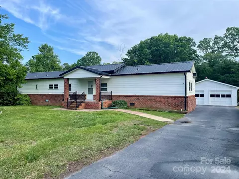 6429 Curlee Rd, Conover, NC 28613