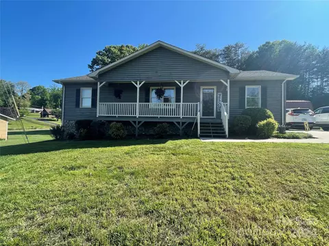416 Cottrell Hill Rd, Lenoir, NC 28645